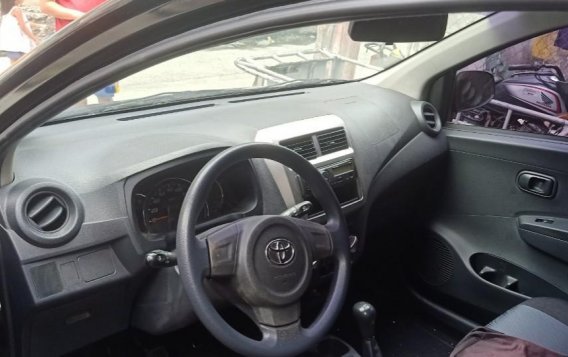 Selling Toyota Wigo 2017-6