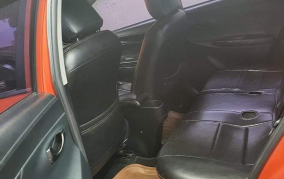 Selling Orange Toyota Vios 2016 in Manila-3