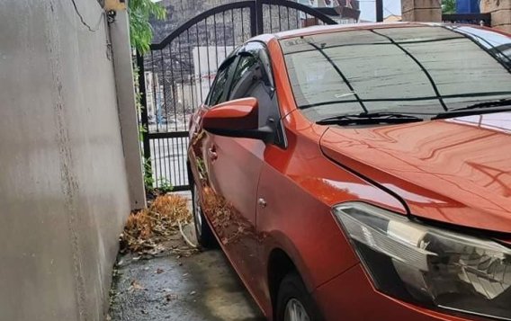 Selling Orange Toyota Vios 2016 in Manila-4