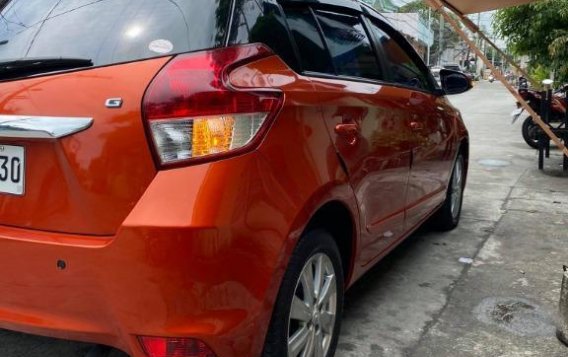 Selling Orange Toyota Yaris 2016-4