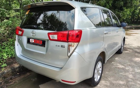 Silver Toyota Innova 2021 Automatic-3