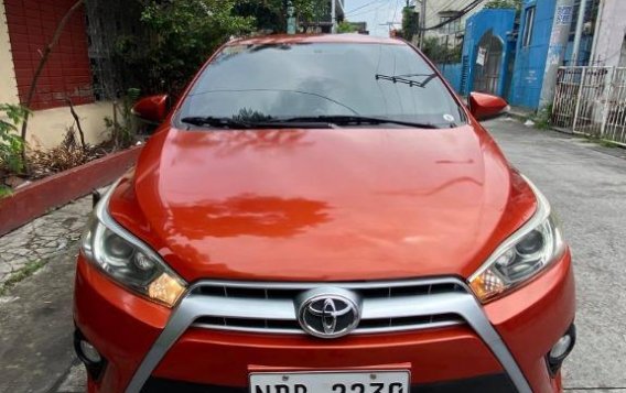 Selling Orange Toyota Yaris 2016
