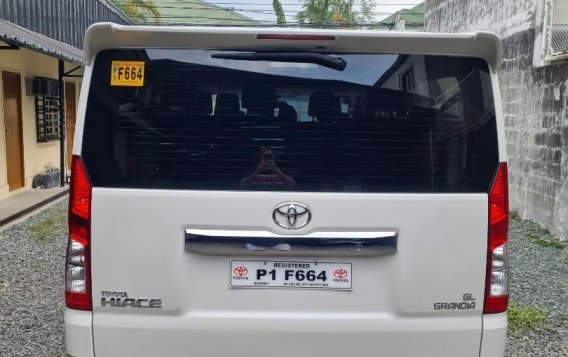 Sell 2019 Toyota Hiace-2