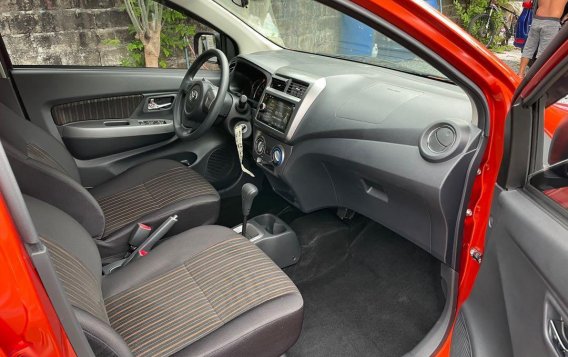 Orange Toyota Wigo 2020-5