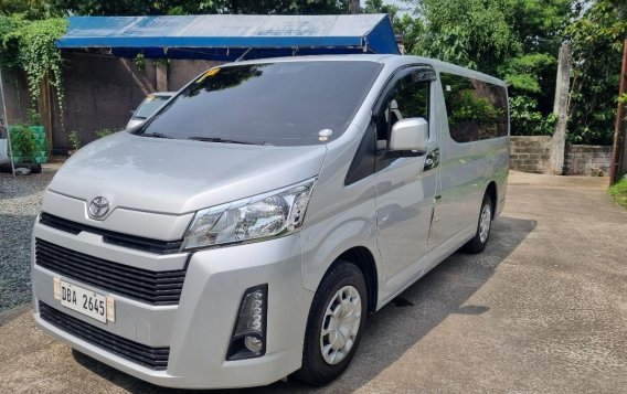 Silver Toyota Hiace 2020 -5