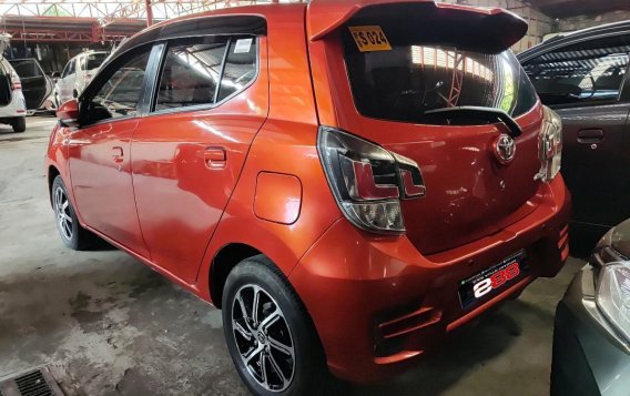Selling Orange Toyota Wigo 2021-2