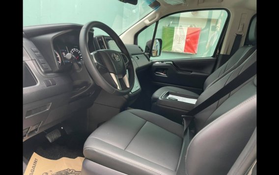 Toyota Hiace 2020 Van at 3000 for sale-6