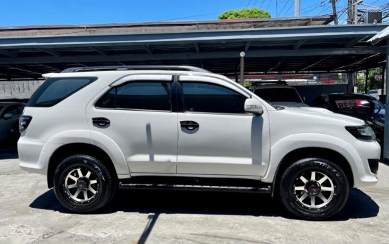 Selling Toyota Fortuner 2014-2