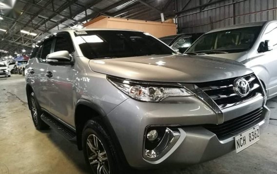 Selling Silver Toyota Fortuner 2016 in Pasig-1