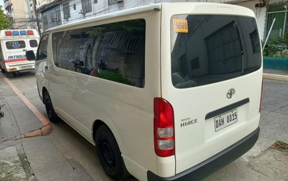  White Toyota Hiace 2018 for sale in Manual-3
