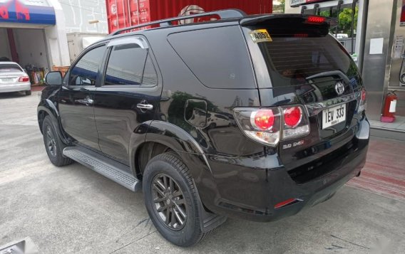 Selling Toyota Fortuner 2015 in Manila-3