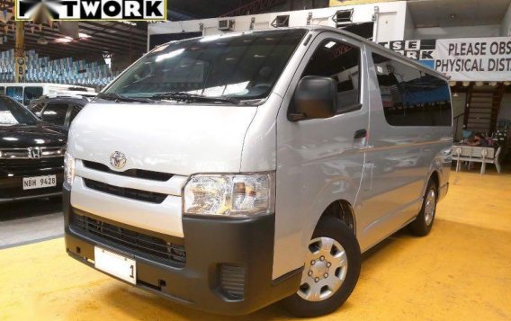Silver Toyota Hiace 2020 for sale in Marikina-1