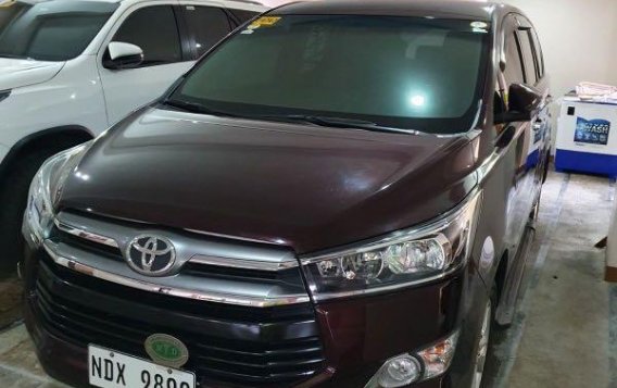 Selling Red Toyota Innova 2016 in Marikina-2