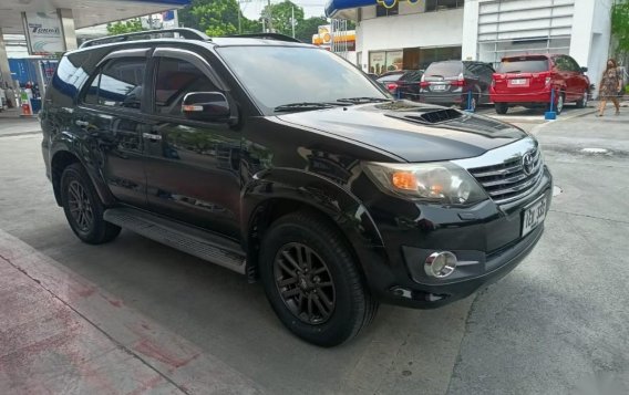 Selling Toyota Fortuner 2015 in Manila-6