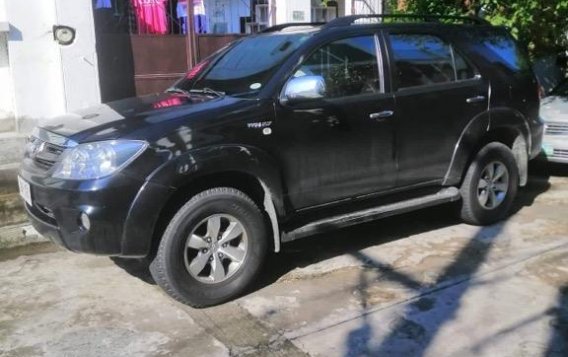 Toyota Fortuner 2005 for sale in Automatic-2