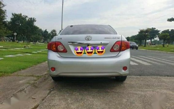 Selling Silver Toyota Corolla Altis 2008 in Marikina-2