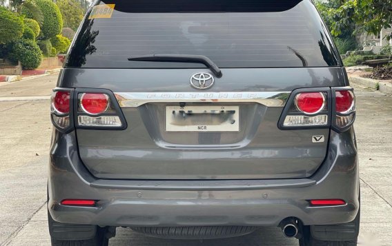 Sell 2015 Toyota Fortuner in Quezon City-1