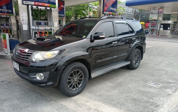 Selling Toyota Fortuner 2015 in Manila-1