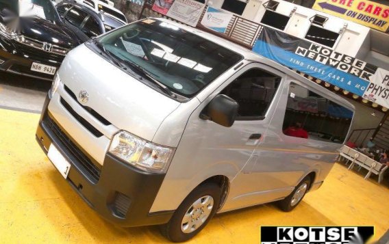 Silver Toyota Hiace 2020 for sale in Marikina-5