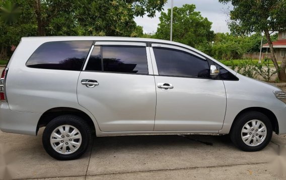 Sell 2014 Toyota Innova in Pateros-2