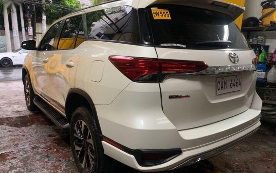 Selling Pearl White Toyota Fortuner 2018 in San Juan-1