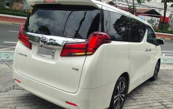 Pearl White Toyota Alphard 2020 for sale in Automatic-4