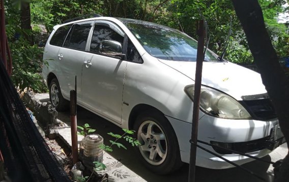 White Toyota Innova 2007 for sale in Taguig-5