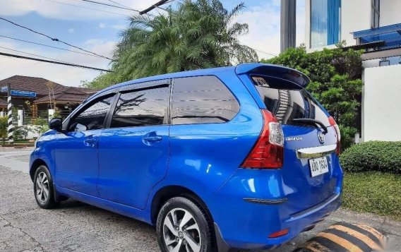 Selling Blue Toyota Avanza 2016 in Quezon-2