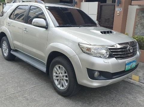 Silver Toyota Fortuner 2013 for sale in Manila