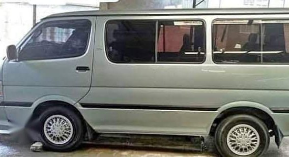  Toyota Hiace 2000 for sale in Manual-2