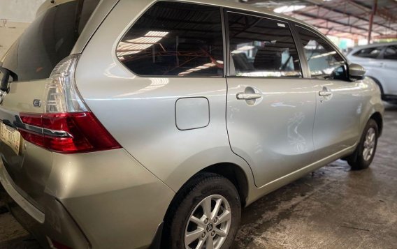 Selling White Toyota Avanza 2020 in Quezon-2