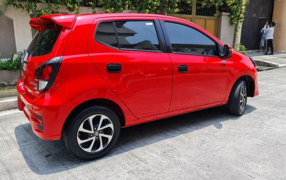 Selling Toyota Wigo 2020 in Manila-5