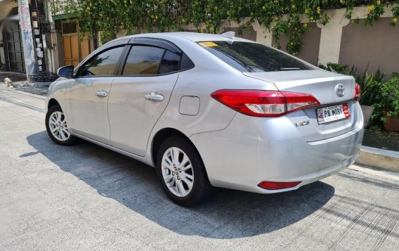 Selling Toyota Vios 2021 in Manila-4