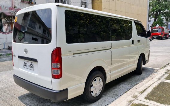 Sell White 2021 Toyota Hiace in Manila-4