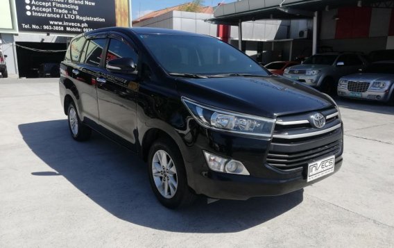 Selling Black Toyota Innova 2016 in San Fernando-2