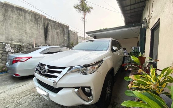 White Toyota Fortuner 2017 for sale in Pasig-2