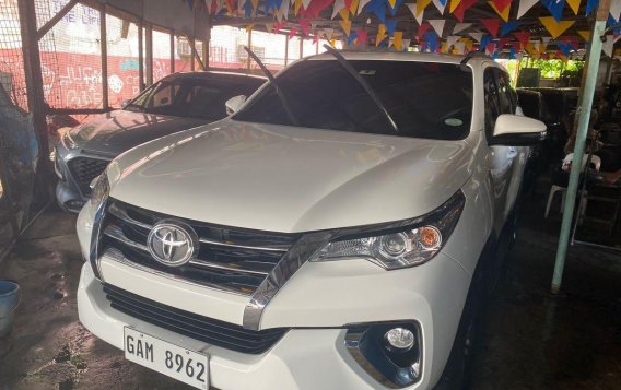 Pearl White Toyota Fortuner 2020 for sale in Lapu Lapu-2