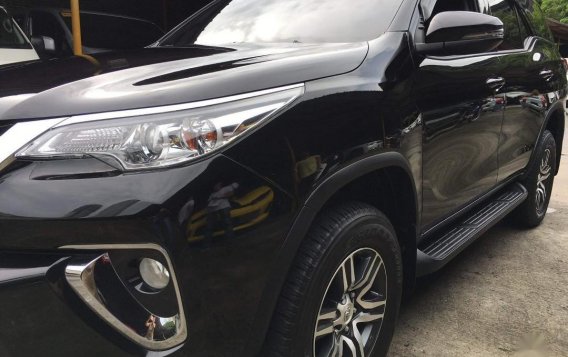 Selling Black Toyota Fortuner 2020 in Pasig-7