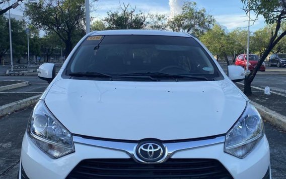 Selling White Toyota Wigo 2019 in Imus