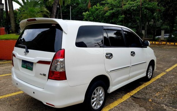 Selling Pearl White Toyota Innova 2013 in Mandaluyong-4