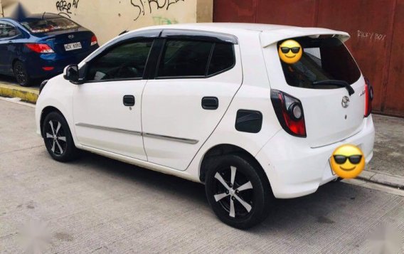 Selling White Toyota Wigo 2017 in Malabon-4