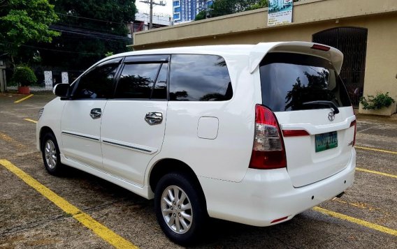 Selling Pearl White Toyota Innova 2013 in Mandaluyong-2