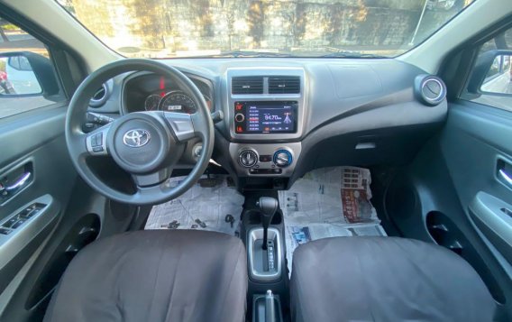 Selling White Toyota Wigo 2019 in Imus-6