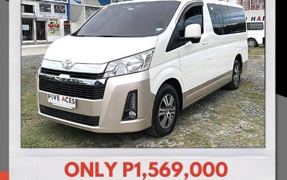 Selling White Toyota Hiace 2019 in Mandaue