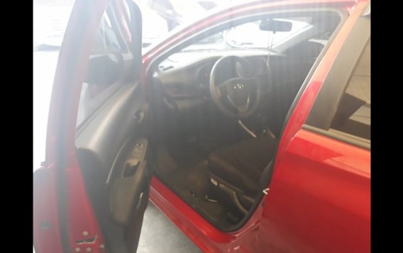 Selling Red Toyota Vios 2019 in Caloocan-7