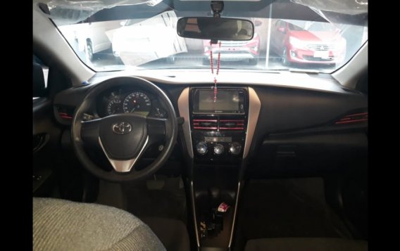 Selling Red Toyota Vios 2019 in Caloocan-11