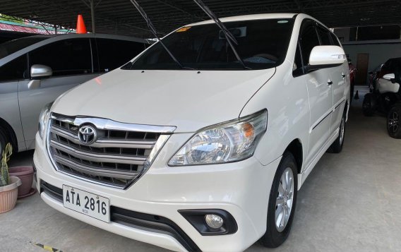 Pearl White Toyota Innova 2015 for sale in Pasig-3