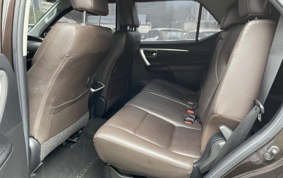 Selling Black Toyota Fortuner 2019 in Pasig-4