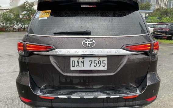 Selling Black Toyota Fortuner 2019 in Pasig-8