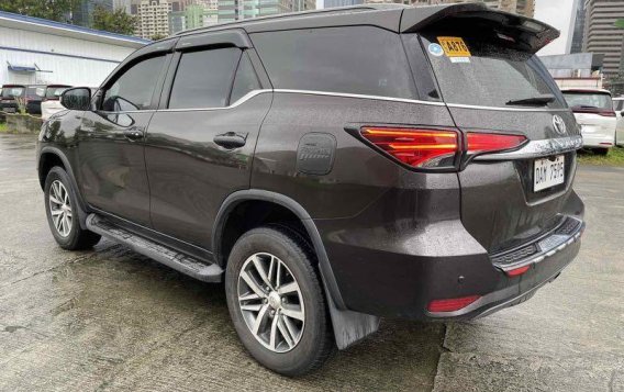 Selling Black Toyota Fortuner 2019 in Pasig-7